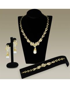 JCE945 Gold Brass Jewelry Sets with AAA Grade CZ in Clear