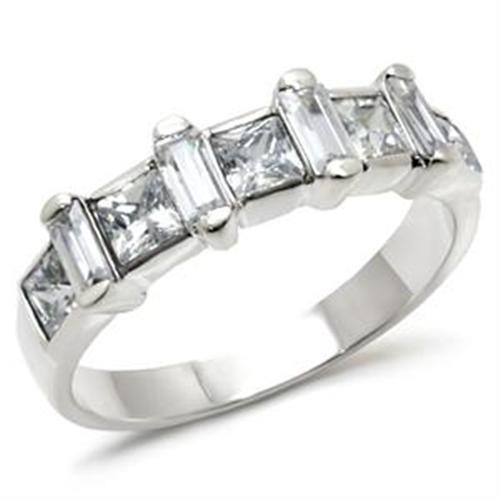 JCEAS725 High-Polished 925 Sterling Silver Ring with AAA Grade CZ in Clear