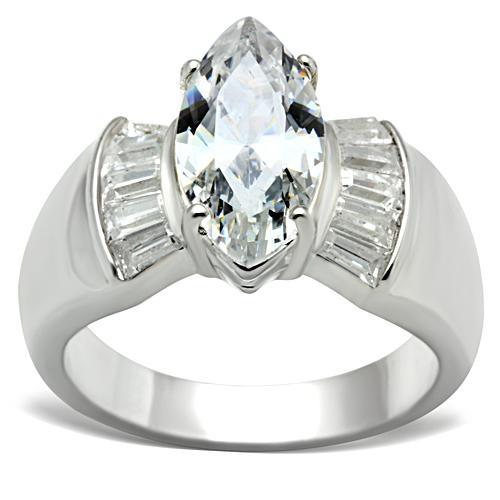 JCE028 Silver 925 Sterling Silver Ring with AAA Grade CZ in Clear